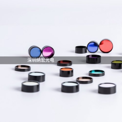 我們?cè)撛趺催x擇濾光片廠(chǎng)家呢？
